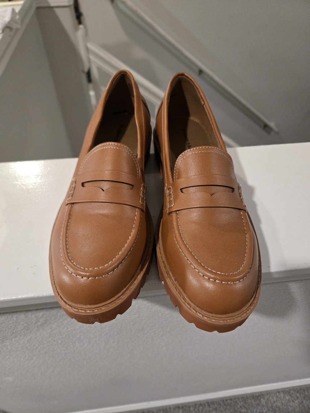 St. John's Bay Size 8 Tan Penny Loafers with Lug Sole - Picture 2 of 3